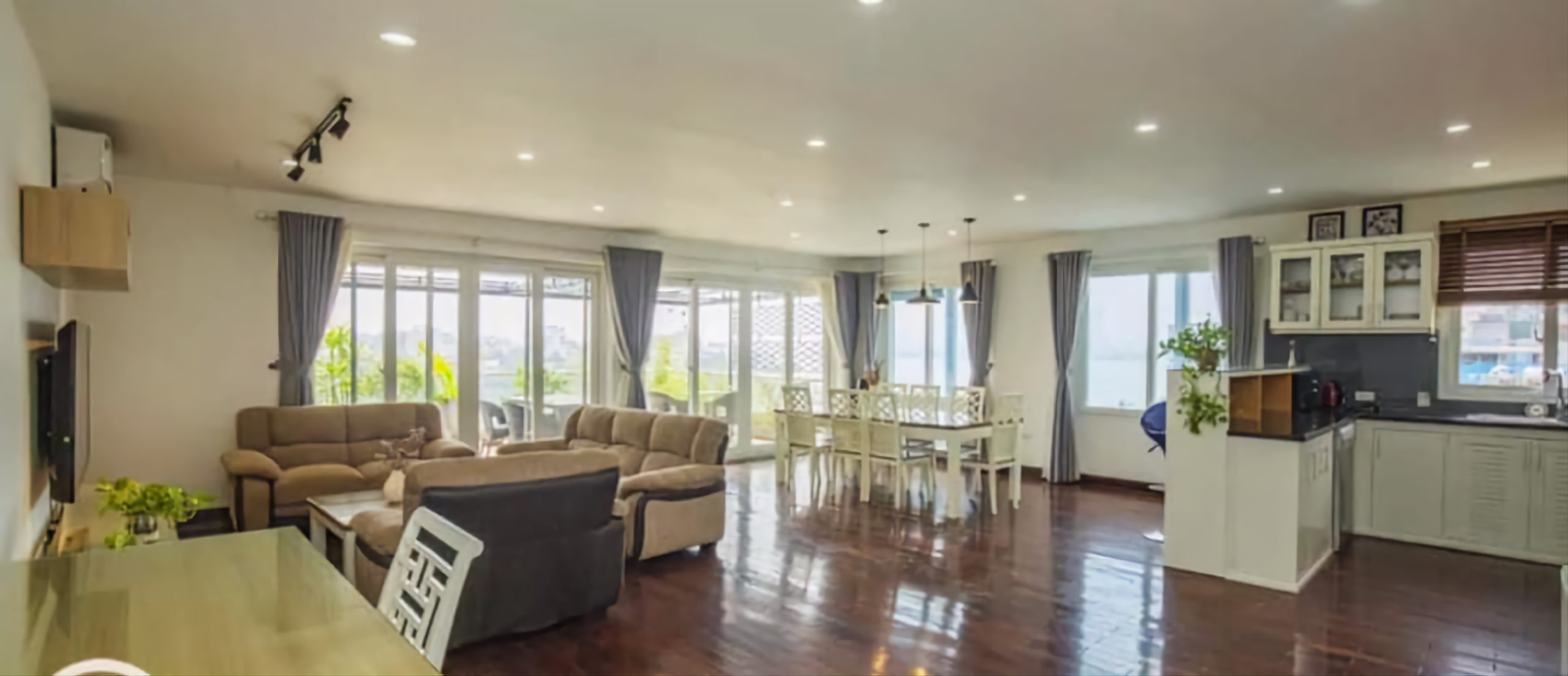 Nhà Trung Hòa, Cầu Giấy, 140m2, MT 8.9m, Kinh doanh, Ô tô tránh, Sổ vuông