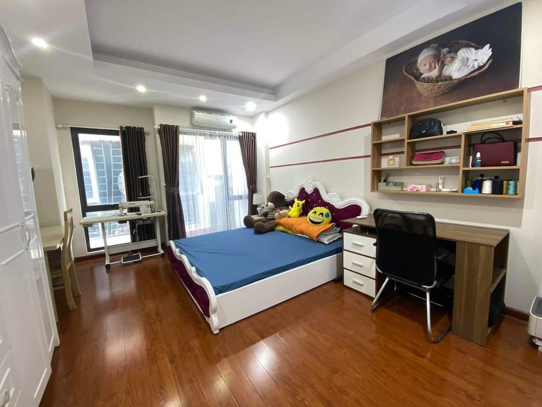 NHÀ XA LA BAO LA BÁT NGÁT, 5 TẦNG, 3.79 TỶ