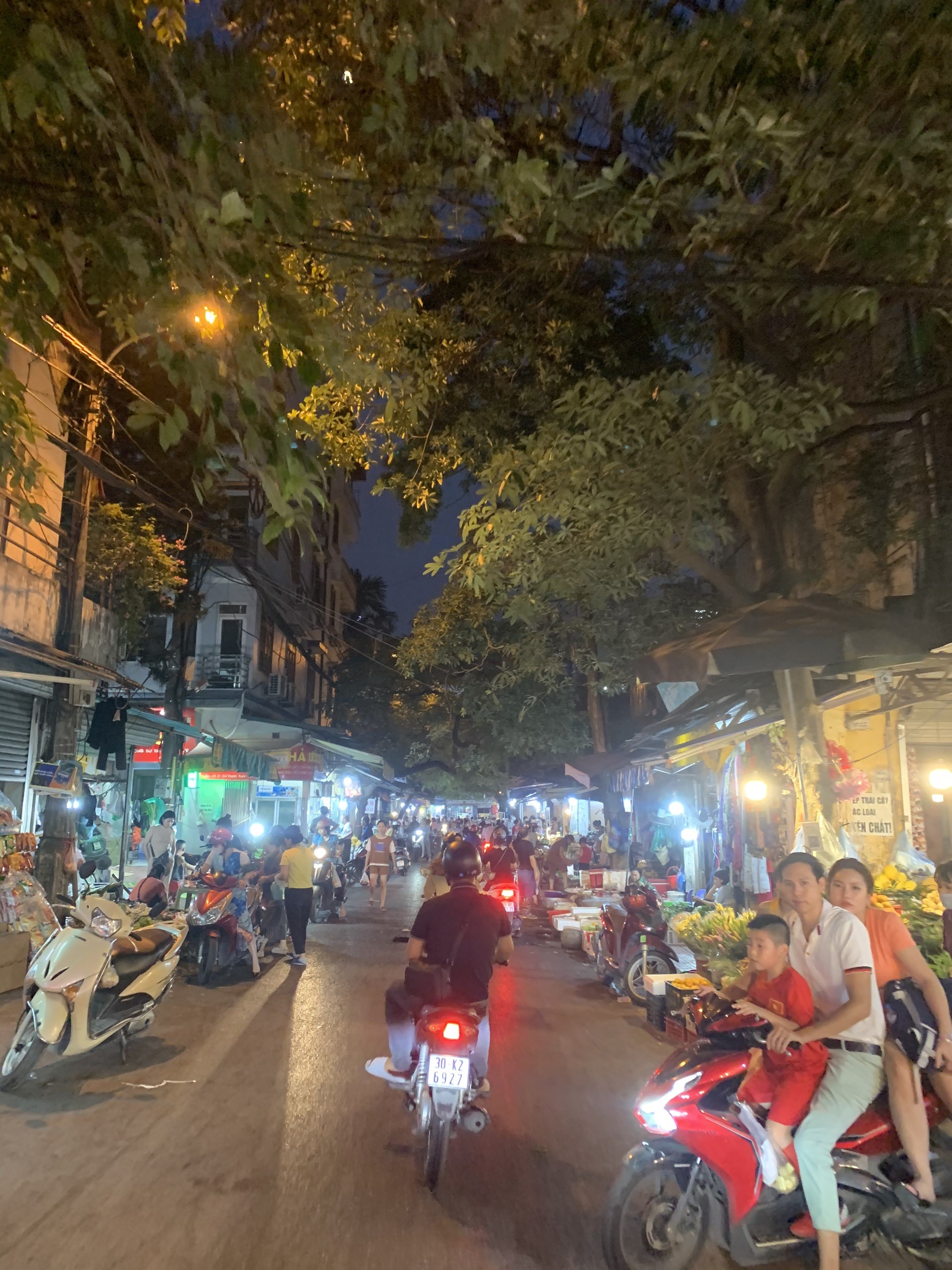 MẶT CHỢ VĂN LA, 83M, MẶT TIỀN 17M, KINH DOANH ĐỈNH CAO, 23.99 TỶ