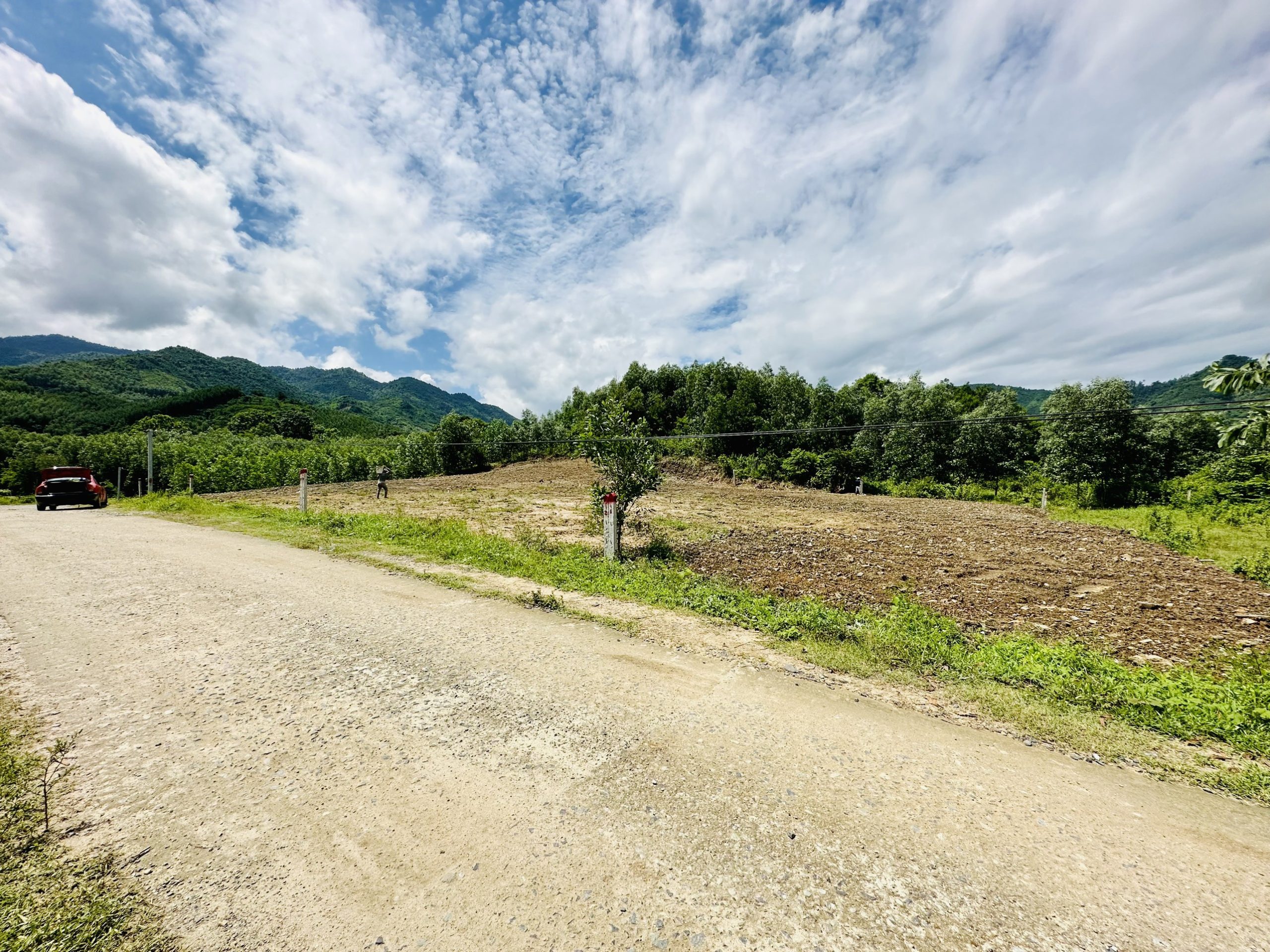 Bán đất vườn Diên Tân sát bên khu du lịch Hồ Cây Sung