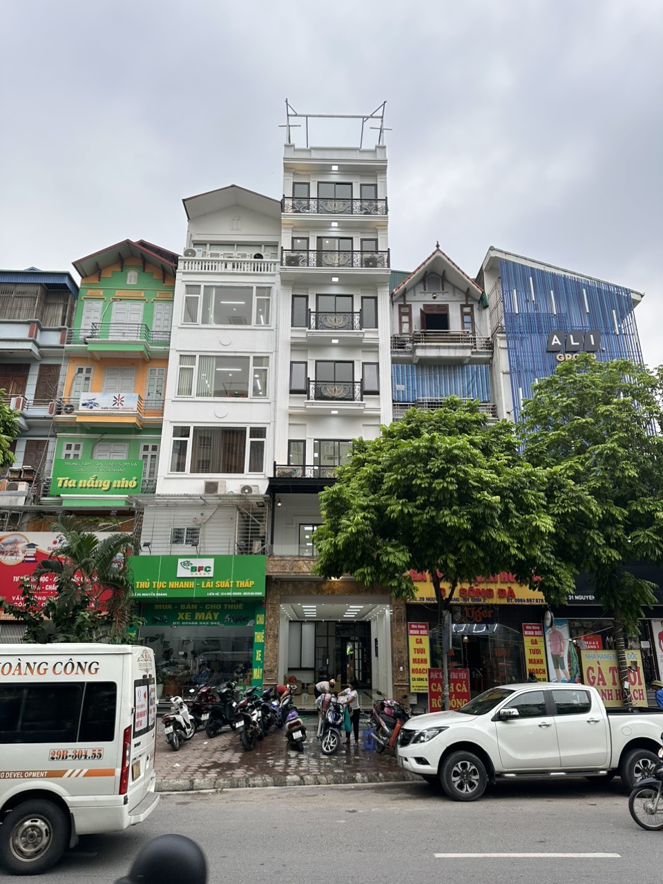 Chính Chủ Gửi Bán Tòa Nhà Cao Tầng Mặt Phố Quận Thanh Xuân Hà Nội. Đường Nguyễn Trãi, Khương Đình Quận Thanh Xuân