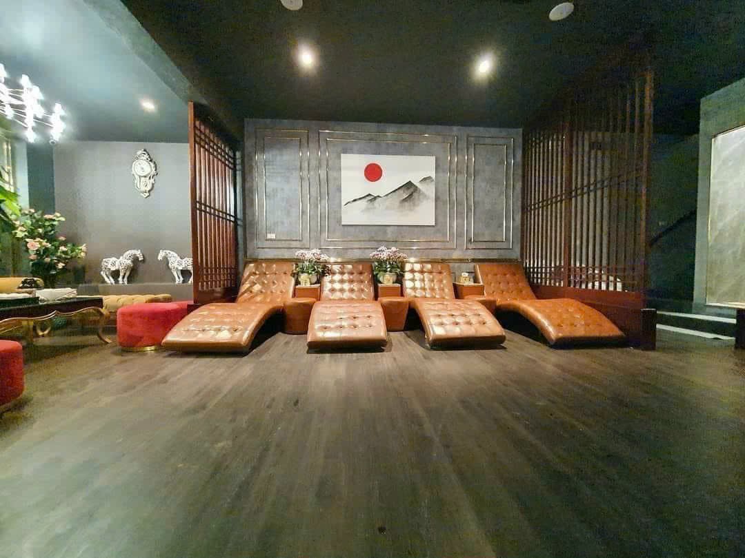 BÁN GẤP NHÀ MẶT PHỐ LÊ THANH NGHỊ,111M2, 4 TẦNG, MẶT TIỀN 6M, GIÁ CHÀO 31 tỷ