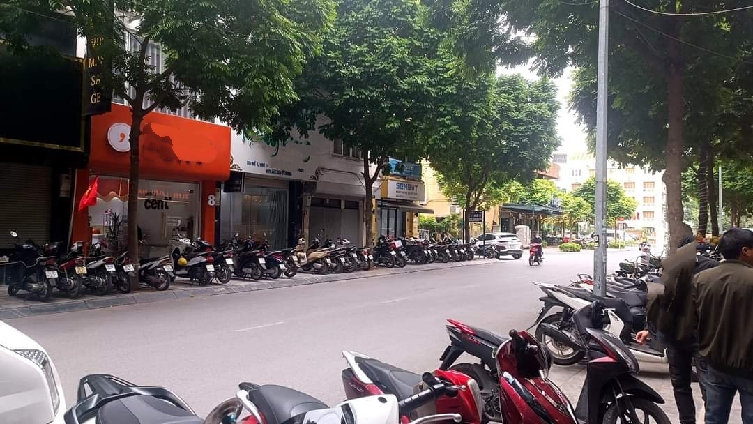 Bán nhà mặt phố khu Cầu Giấy 58m2 giá nhỉnh 16 tỷ