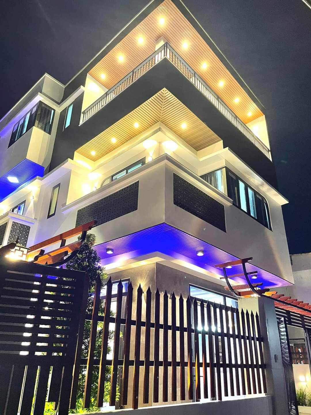 Biệt thụ nghĩ dưỡng ngay trung tâm huyện Hóc Môn, DT 240m2 Giá chỉ có 9.9 tỷ