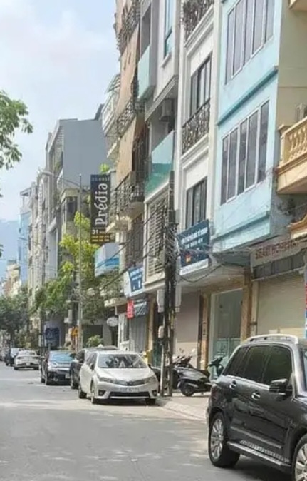 NHÀ BÁN MẶT PHỐ YÊN HOA TÂY HỒ. DT 83M. 6TẦNG. MT 5.6M. 38 TỶ.ĐANG CẦN BÁN.