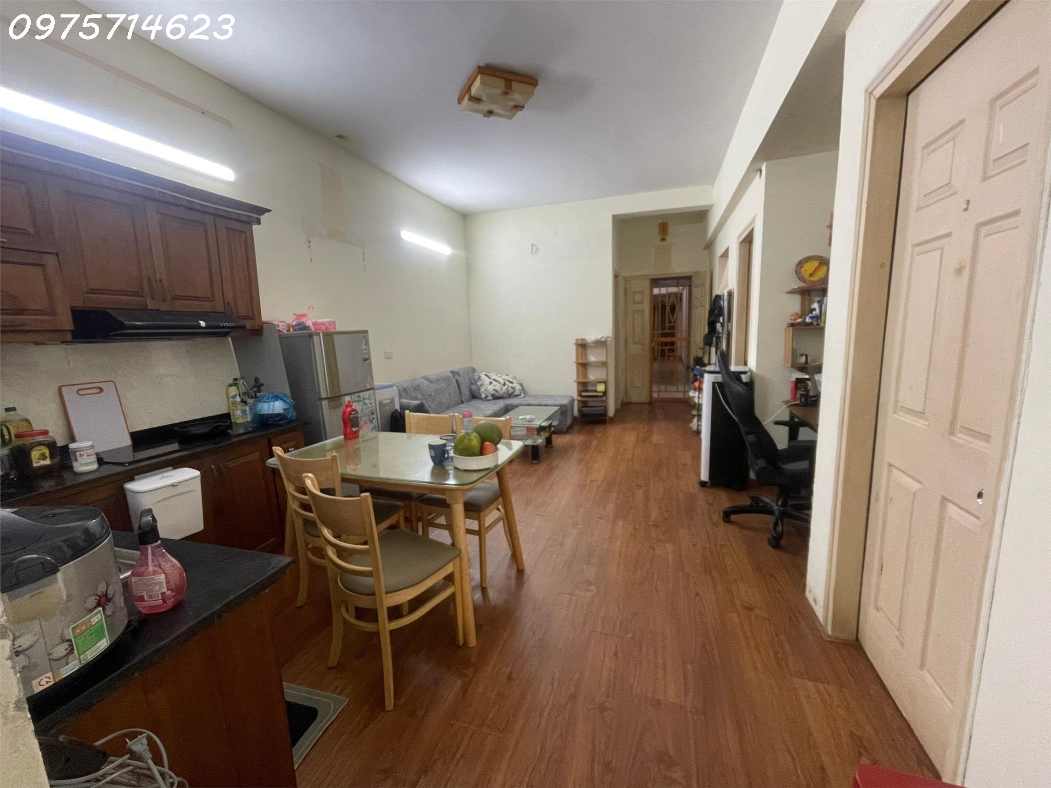  58m2
