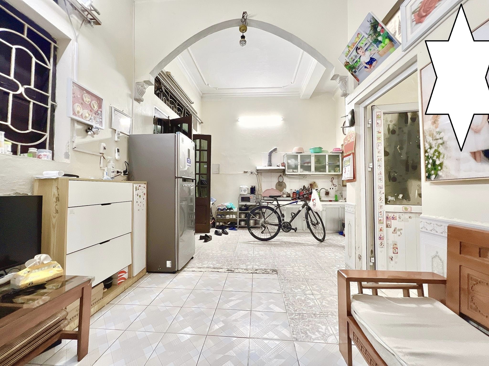 Chủ cực muốn bán nhà phố Xuân Đỉnh 40m2, 2T, mt rộng, gần ô tô, gần phố, nhỉnh 3 tỷ