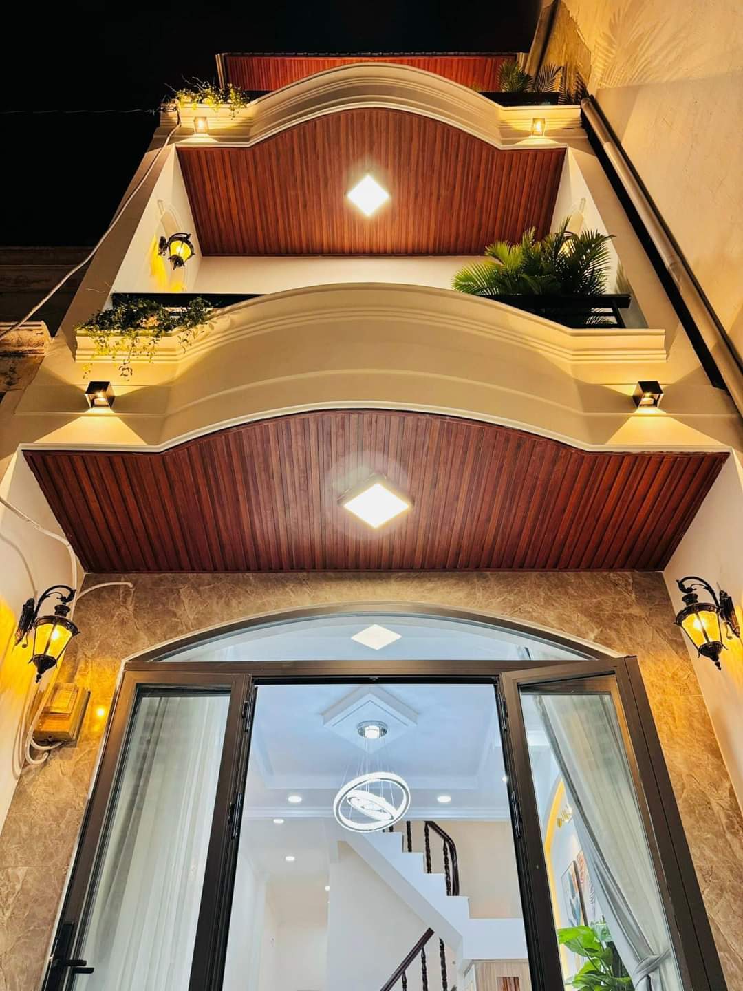 HXH Thích Quảng Đức 60M2 3T Mới Tặng Full Nội Thất Nhỉnh 6 Tỷ