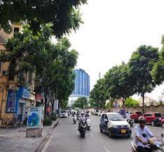 Bán Nhà 4.5 tầng cách mặt phố Lê Trọng Tấn 20m gần trường Đại Học Y - Hà Nội