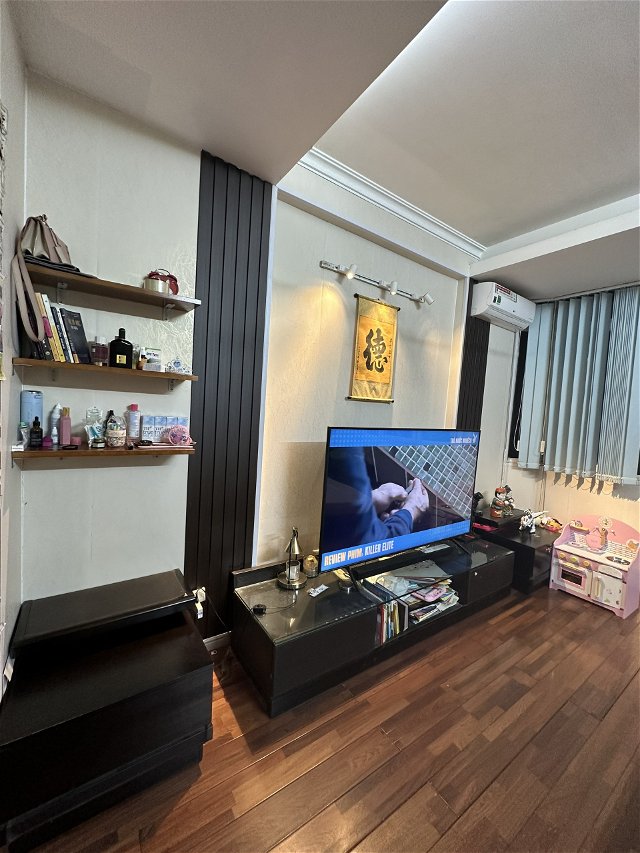 Bán Nhà Siêu Hiếm Trần Quang Diệu, Đống Đa, Gara Ô tô, Kinh Doanh Tốt, Diện Tích 45m2, 5 Tầng, Mặt Tiền 5m, Chỉ Hơn 14 tỷ.