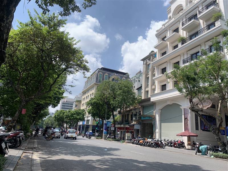 Nhà Mặt Phố Bà Triệu Sát Hồ Gươm 222m2 x 7.6m MT, Kdoanh Đỉnh, Sổ Đỏ Chính Chủ, Xây Building, Chỉ 138 Tỷ