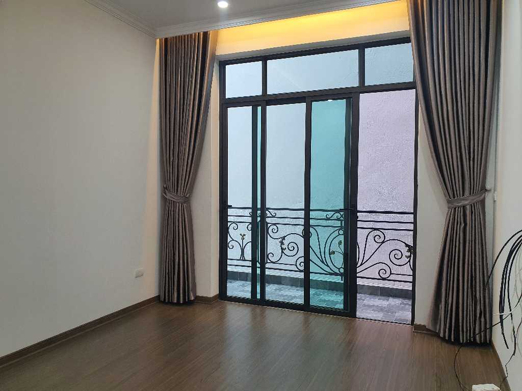 Nhà ở Thịnh Quang Đống Đa siêu hiện đại lại còn thuận tiện