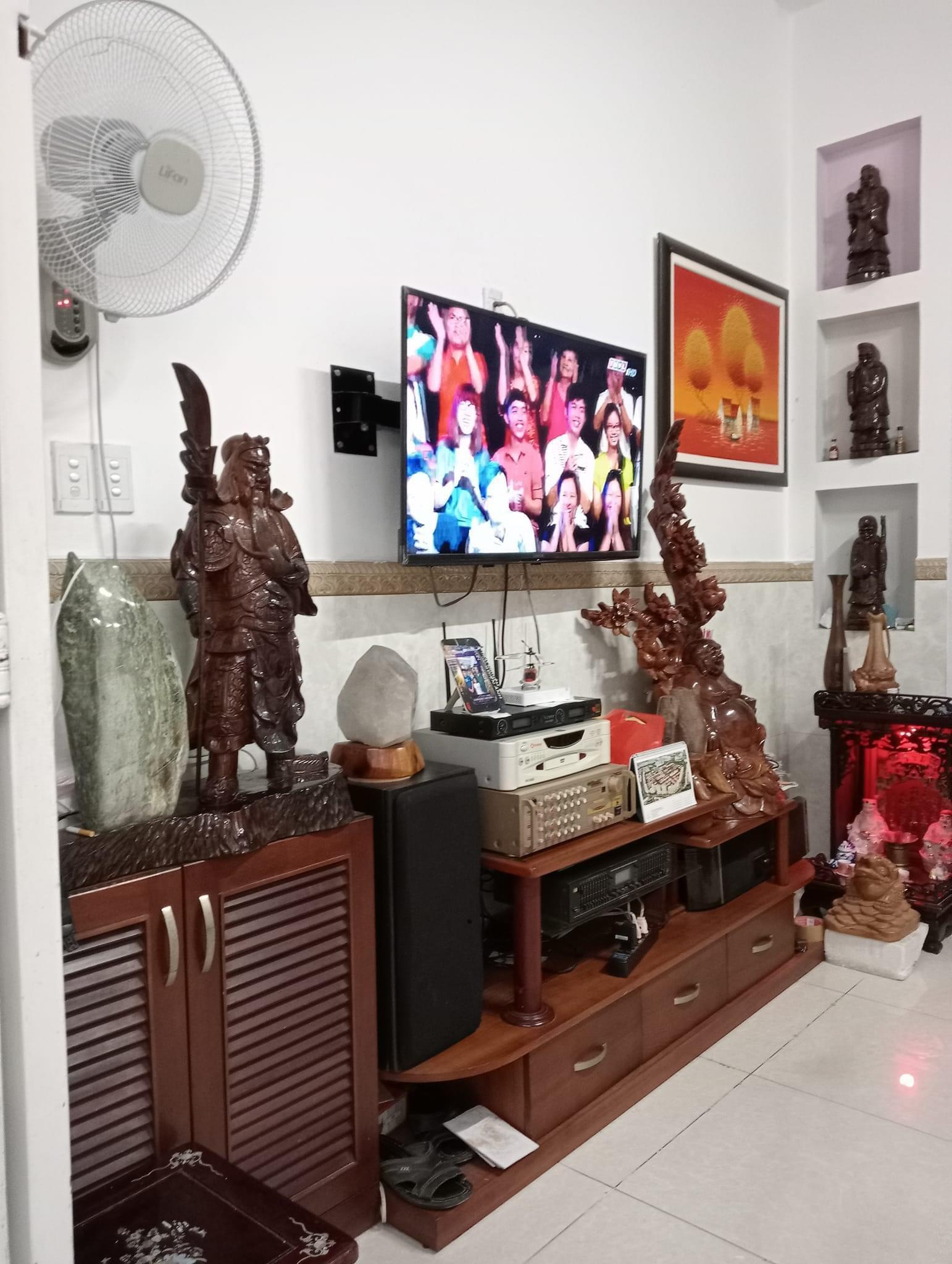 Bán nhà Nguyễn Văn Tráng, Q1, 4,1 x 8,5, ; tầng, sát CV 23/9, giá 6,3 tỉ ngợp bank