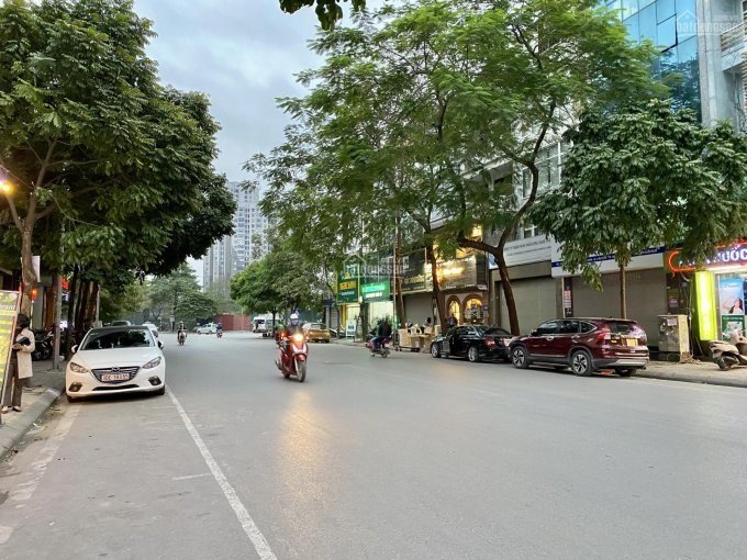 BÁN TÒA NHÀ VIP KHU NGUYÊN HỒNG - KINH DOANH CỰC TỐT - KHU VỰC VIP QUẬN ĐỐNG ĐA.