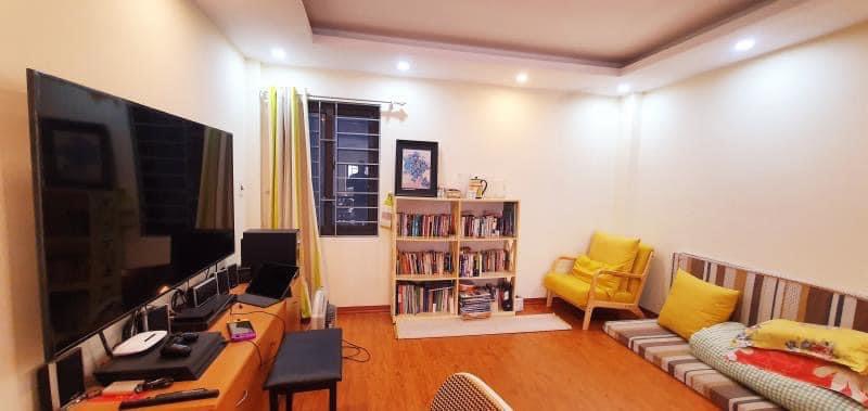 Bán nhà Phân Lô, Yên Tĩnh, Ô Tô Kinh Doanh - Đại Đại học Y Tế Cộng Đồng. 30m 5 tầng, 3 Tỷ Bắc Từ Liêm.