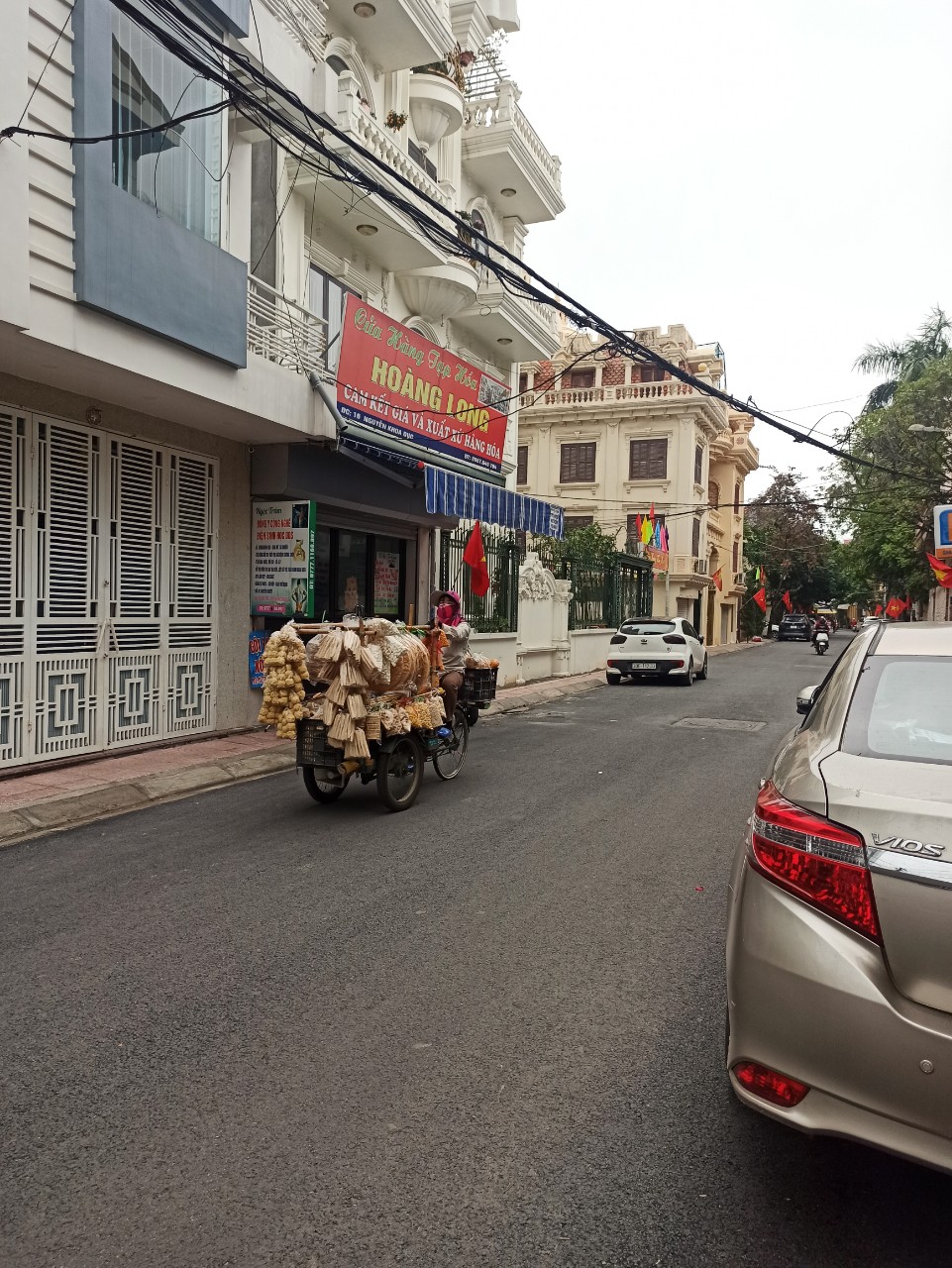 Bán đất mặt đường Lực Hành - Trung Lực, 125m ngang 5 GIÁ 5.88 tỉ đang cho thuê