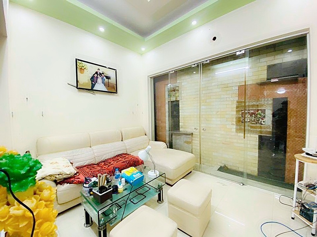 Bán nhà An Đà ngõ cực nông, diện tích 54m 4 tầng GIÁ 3.2 tỉ ô.tô đỗ sát nhà