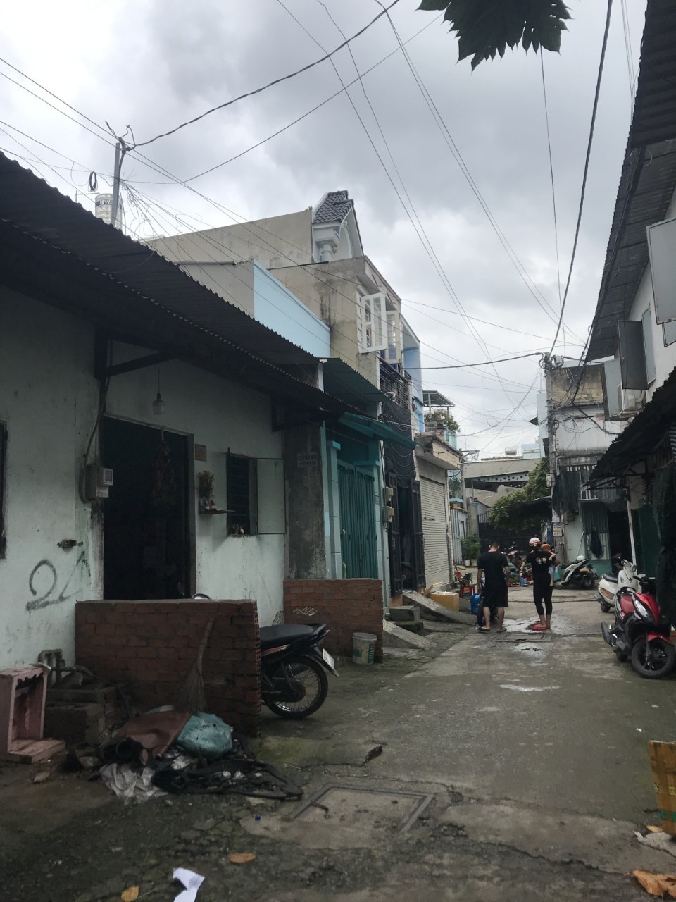 Bán nhà đường số 9 phường Bình Hưng Hòa 113m2 nhà căn đôi ngang 7m hẻm 6m gần chợ 26 tháng 3 Eon Tân Phú.