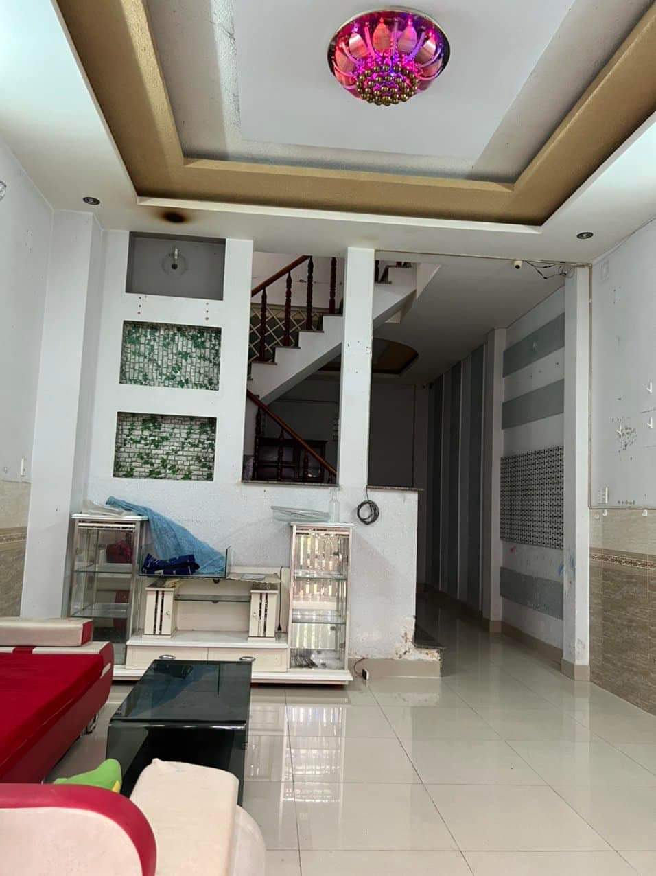 Bán nhà đường Mã Lò Bình Tân 4.5 x 13 đúc 3 tấm hẻm xe hơi gần mặt tiền gần bệnh viện quận Bình Tân.