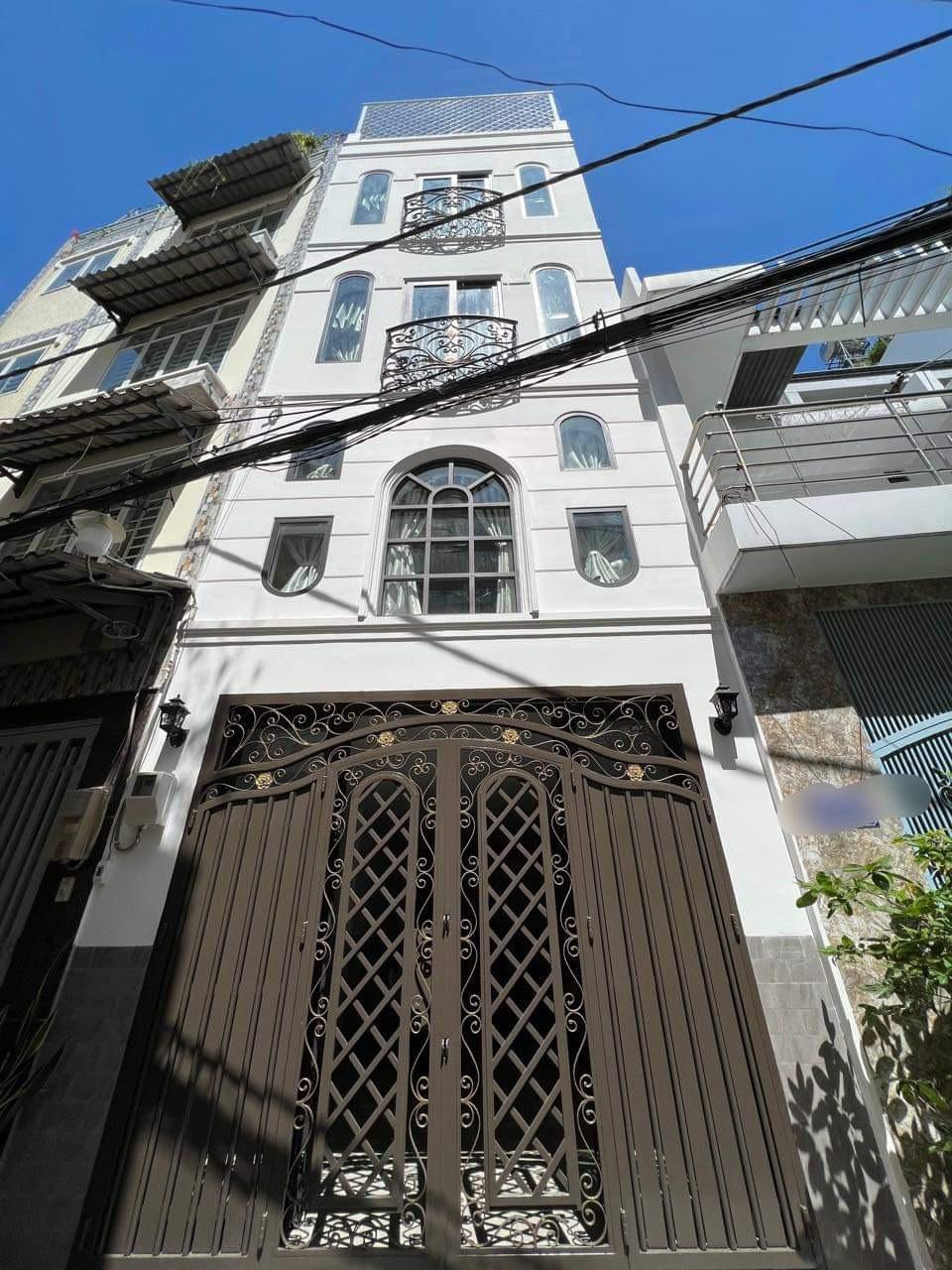 HẺM XE HƠI NGỦ TRONG NHÀ TÔ HIẾN THÀNH Q10 - NHÀ SLEEPBOX 5 TẦNG DOANH THU 60 TRIỆU - NHỈNH 12 TỶ.