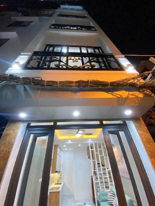 Bán nhà ngõ 263 Lê Trọng Tấn 52m 5T MT4.2 4.05 tỷ-ngõ thông-view hồ