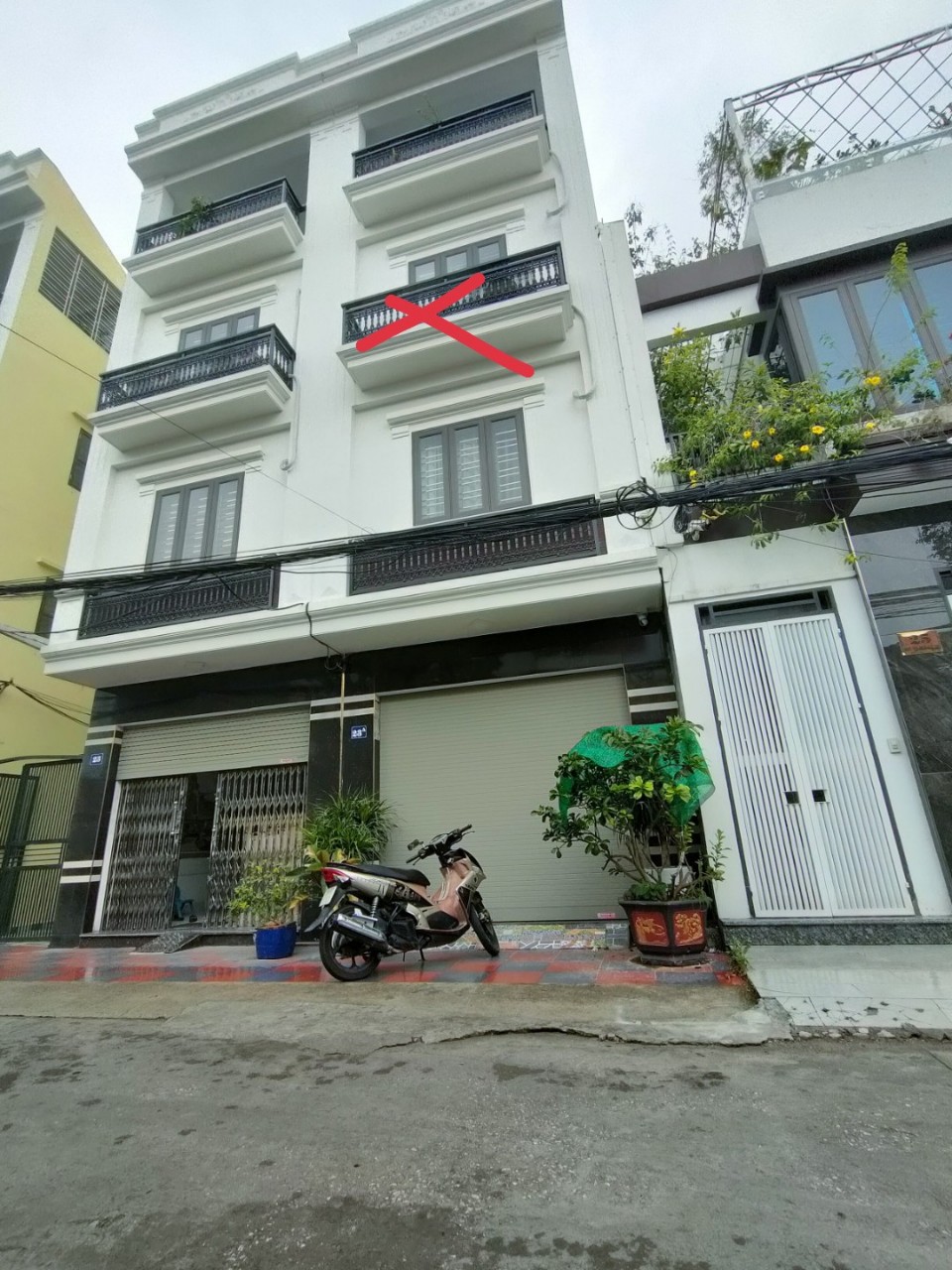 Bán nhà 4 Tầng mặt Ngõ Ngô Gia Tự 4ty100 có tt