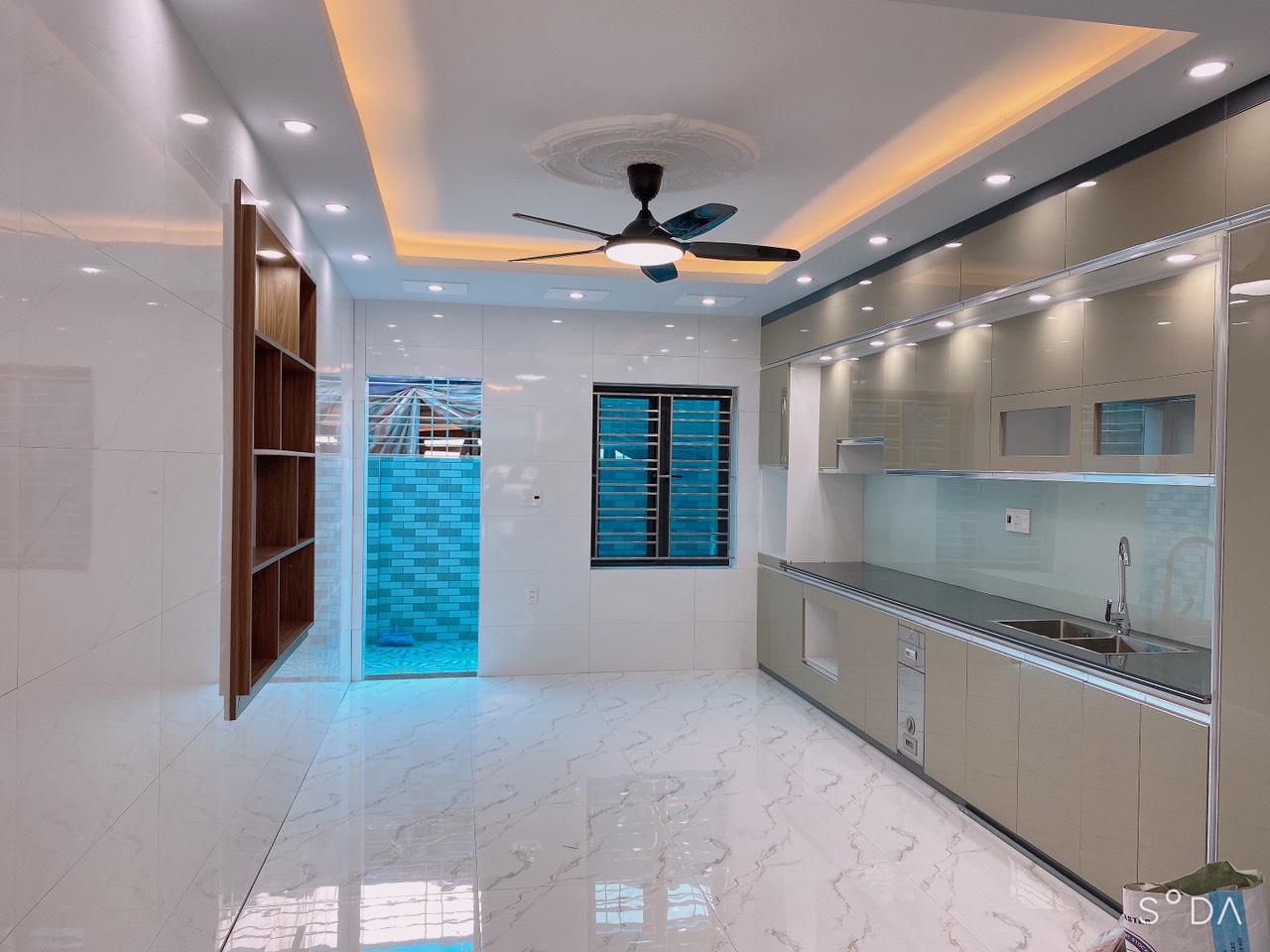 Bán nhà mặt đường Tây Trung Hanh, 60m 4 tầng GIÁ 6.5 tỉ mới tinh