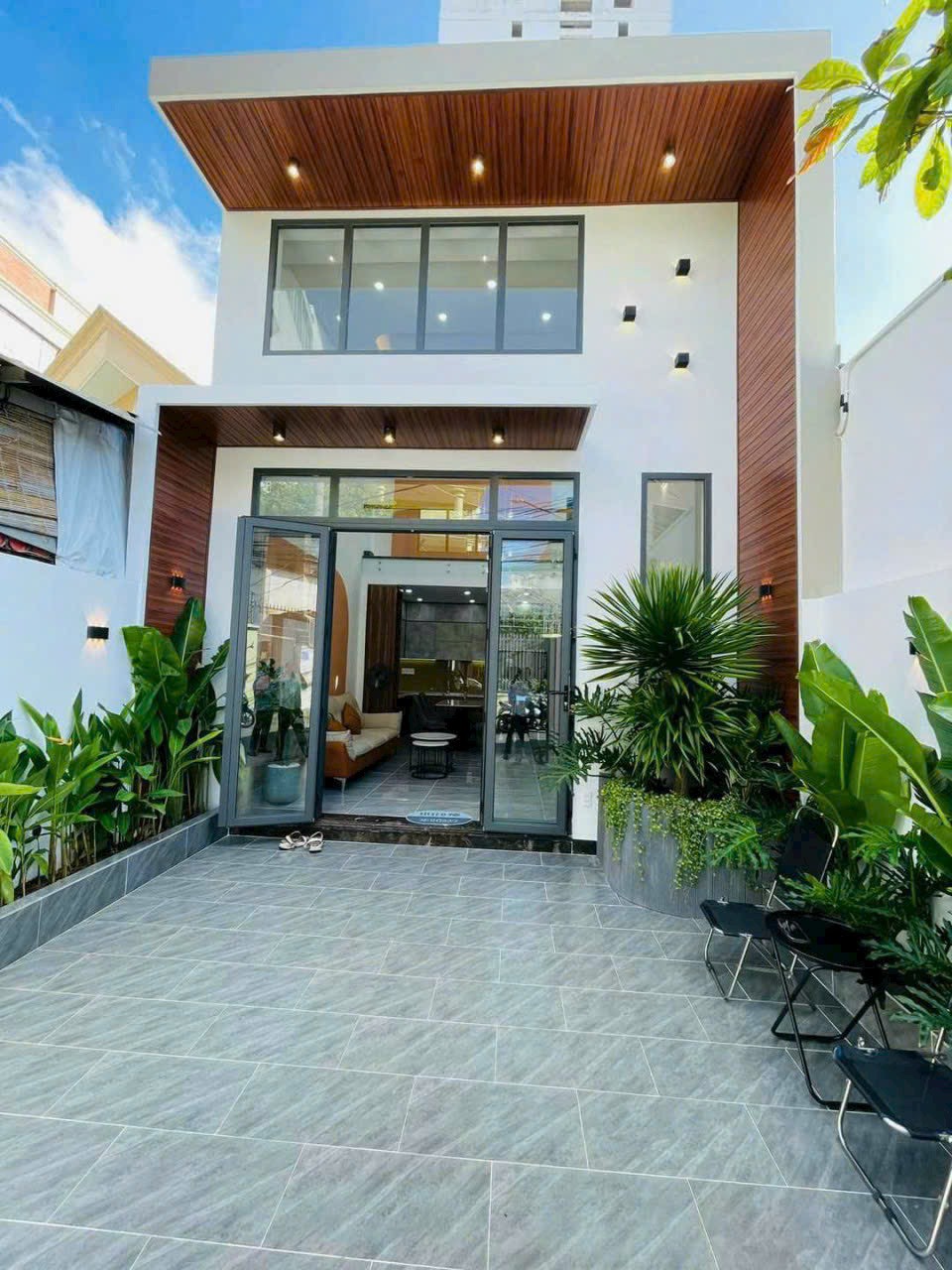 Chính thức lên sóng Siêu phẩm Nhà phố đẹp lung linh Mặt tiền đường Phạm Thế Hiển, Phường Thắng Tam , TP. Vũng tàu