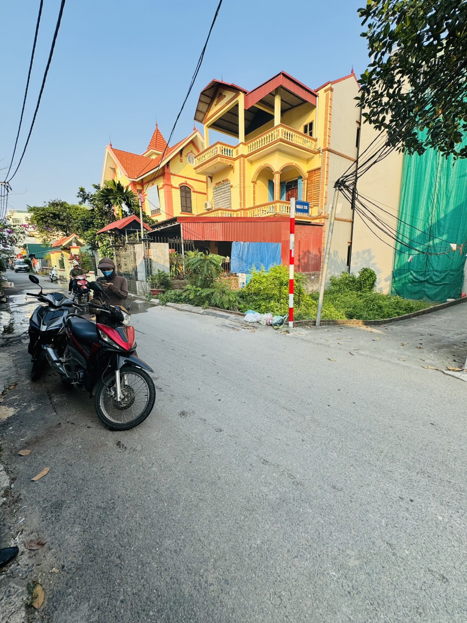 Bán 50m trục chính kinh doanh Đông Dư Gia Lâm, giá 3.4 tỷ