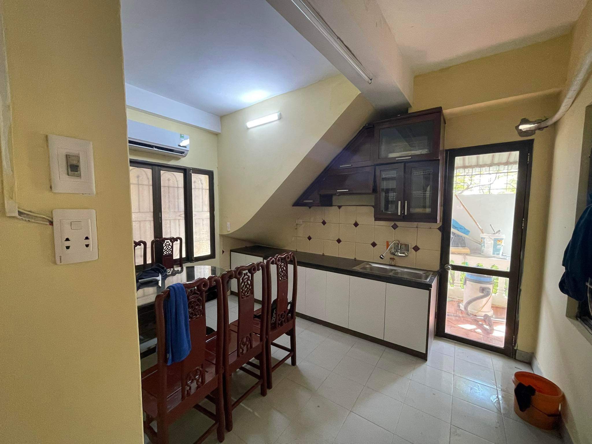 CHÍNH CHỦ CẦN BÁN NHÀ KHU TẬP THỂ GIẢI PHÓNG ,NGÕ 805 ĐƯỜNG GIẢI PHÓNG