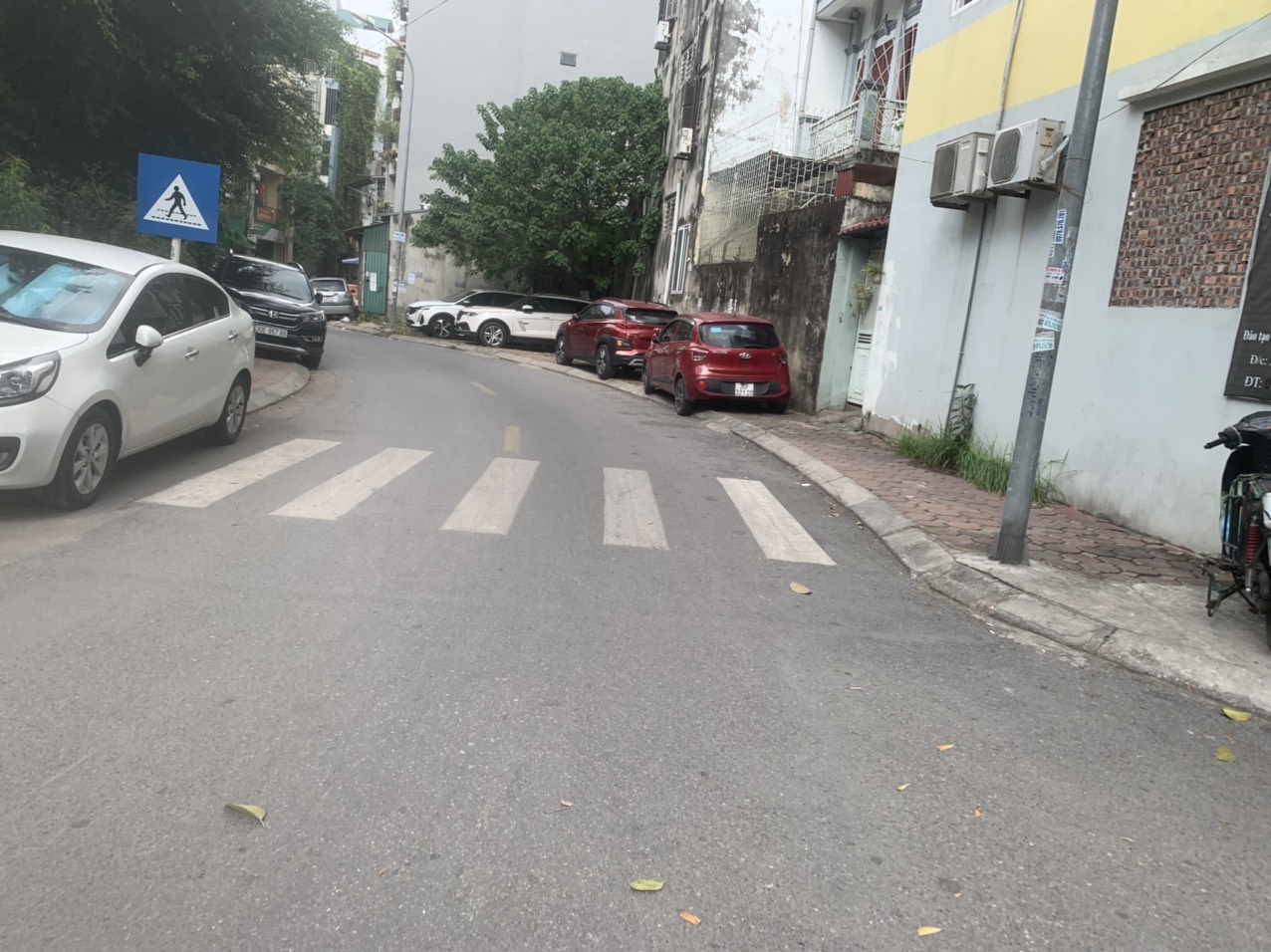 MẶT PHỐ 340M2 Mặt Tiền 10M 63 Tỷ 5 Tầng Lô góc 3 mặt thoáng