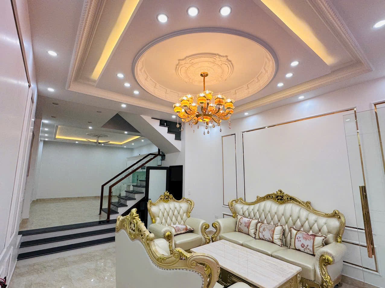 Bán nhà 4 Tầng xây mới độc lập 64 M full nội thất giá 4ty6 Đằng Hải Hải An