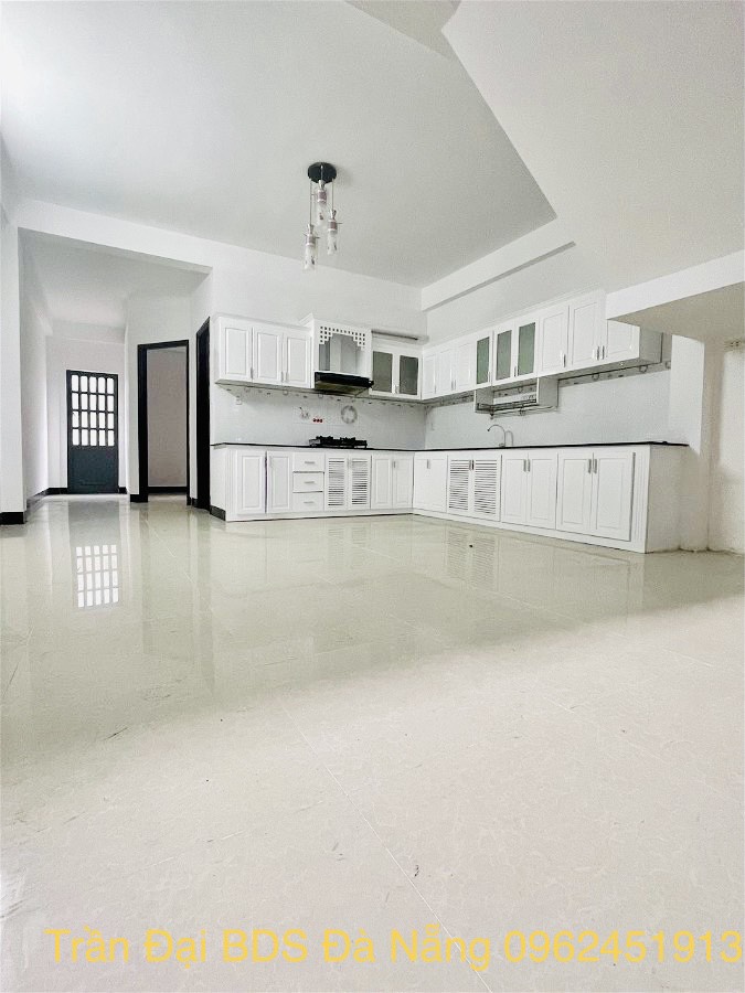 BÁN NHÀ 2 TẦNG KINH DOANH ĐA NGÀNH NGHỀ - MẶT TIỀN 9M