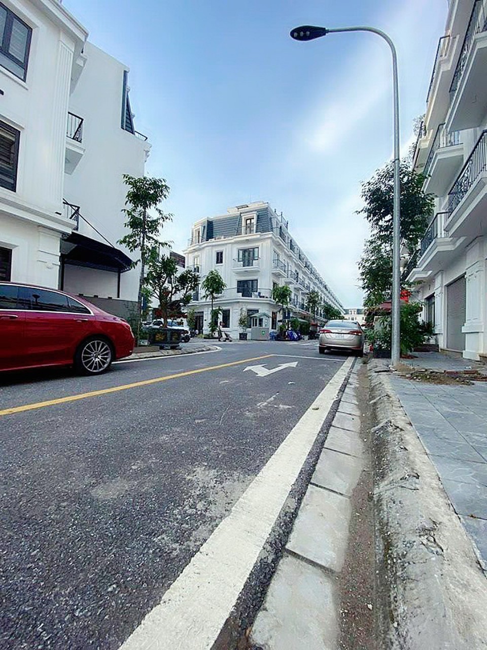 Bán Liền kề Dự án Việt Phát - Vĩnh Niệm, 4 tầng GIÁ 6.2 tỉ cực đẹp