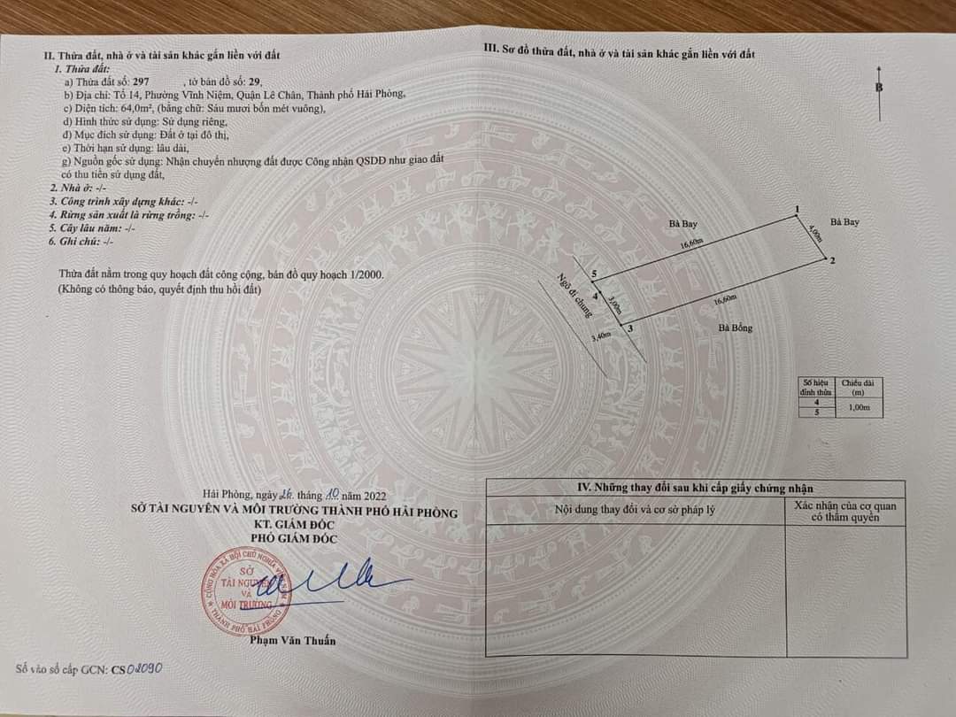 Bán đất mặt ngõ to Khúc Thừa Dụ, diện tích 64m GIÁ 2.37 tỉ ô.tô 7 chỗ đỗ cửa