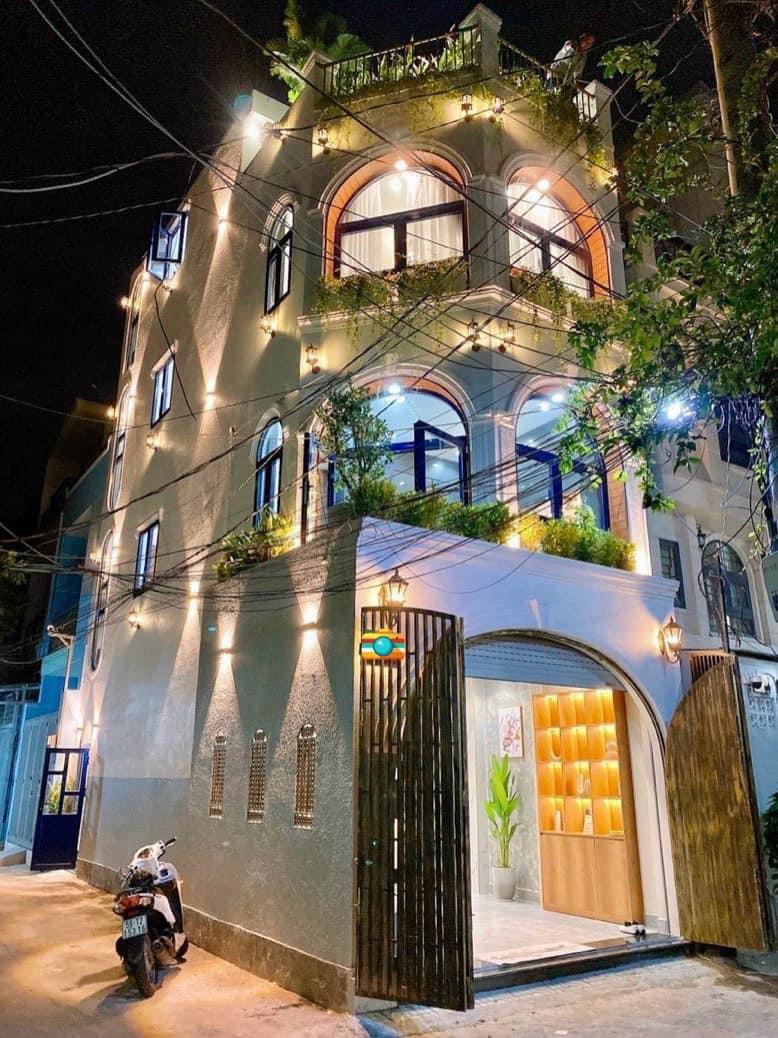 ❌GẤP❌CỰC PHẨM❌CHỦ XOẮN❌GIẢM GẦN NỬA TỶ BÁN NHANH CĂN NHÀ-HẺM Ô TÔ-LÔ GÓC 2 MẶT HẺM - TẶNG FULL NỘI THẤT XỊN-SÁT VÁCH