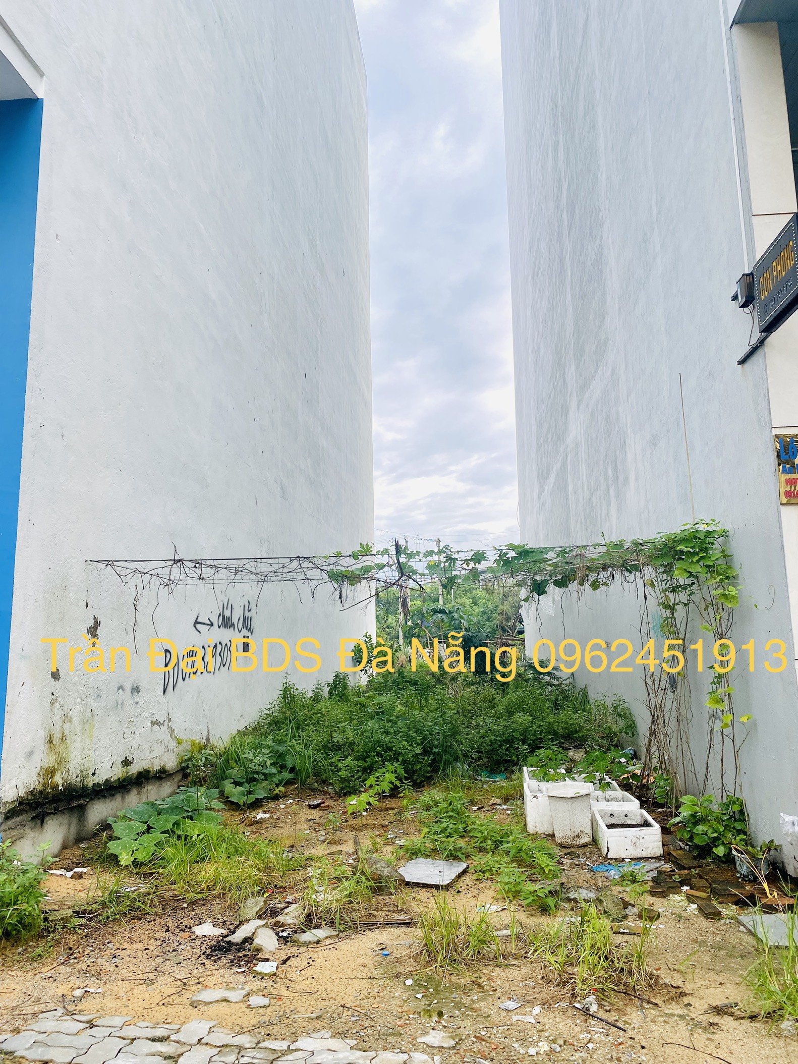 BÁN 100m2 ĐẤT - MẶT TIỀN 5m - GIÁ 7 TỶ CÓ TL...