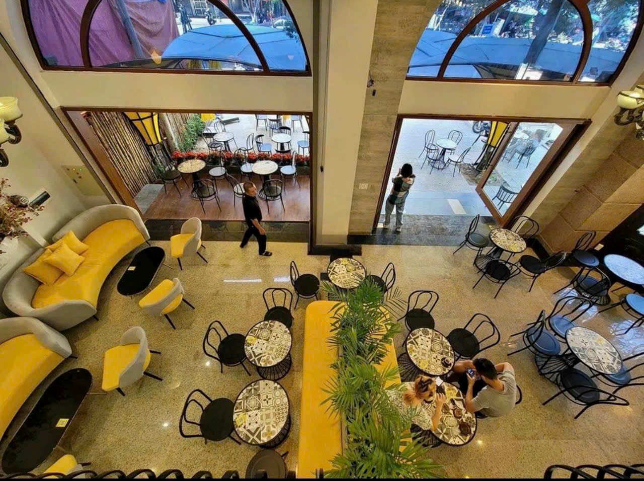 Cho thuê mặt bằng 2 mặt tiền Lê Thanh Nghị - Vị trí nằm gần Phan Đăng Lưu- Đoạn sầm uất
