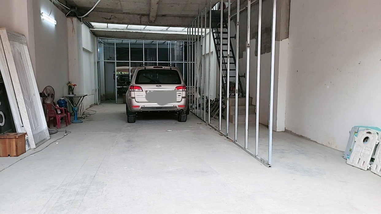 Bán Nhà Mặt Tiền Hồng Lạc- 315m2 Tân Bình, Ngang Khủng 15m2 Nở Hậu- Chỉ 37 Tỷ