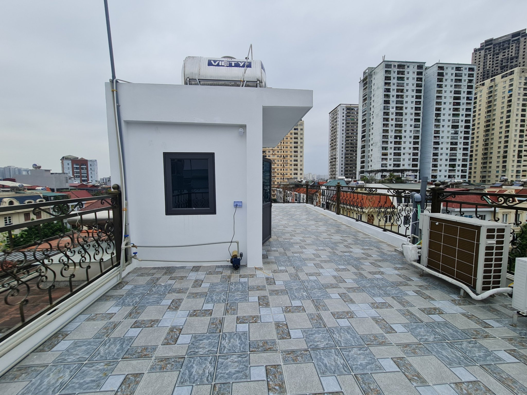 CHO THUÊ CẢ TÒA VĂN PHÒNG CĂN GÓC MỚI KĐT VĂN KHÊ, HÀ ĐÔNG