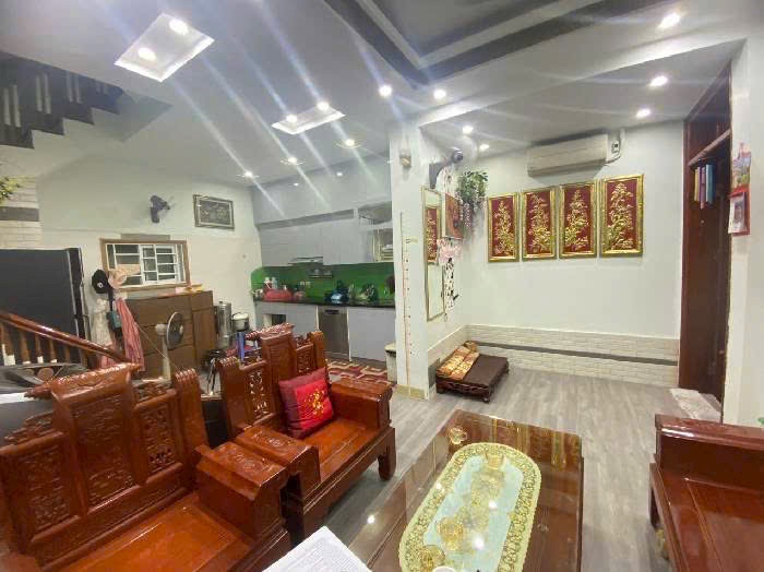 -HOÀNG VĂN THÁI -VƯƠNG THỪA VŨ ,SIÊU PHẨM PHÂN LÔ CÓ 102 ĐỈNH