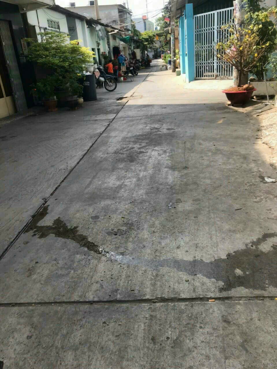 Bán nhà đường Lê Đình Cẩn Tân Tạo 4x20 hẻm xe tải gần chợ Lê Đình Cẩn.