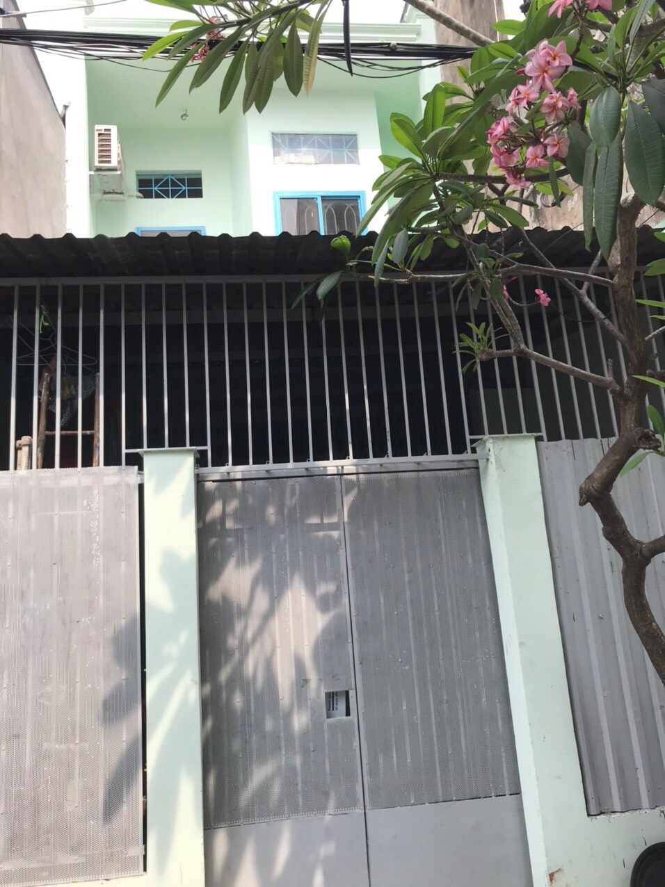 Bán nhà hẻm oto Bờ Bao Tân Thắng quận Tân Phú 80m2 -2 tầng chỉ 5,7 tỷ TL