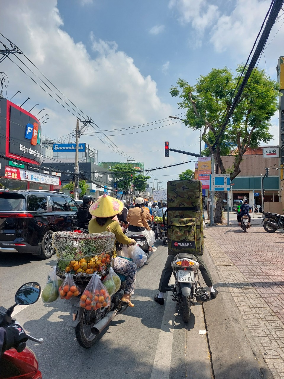 Chỉ 78tỷ - MTKD ngày đêm cực sung đa ngành nghề VIP khủng - 628m2 thổ cư - Đường Nguyễn Thị Thập sầm uất bậc nhất