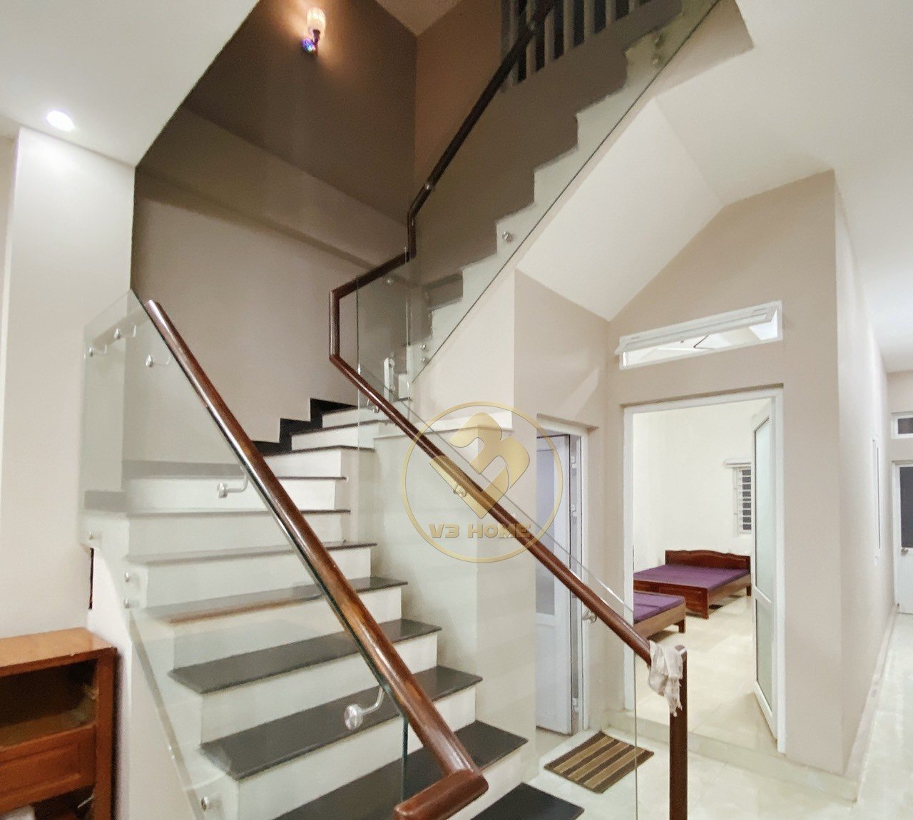 VC271. CHO THUÊ NHÀ MẶT ĐƯỜNG TUYẾN 2 VĂN CAO 4 NGỦ FULL ĐỒ