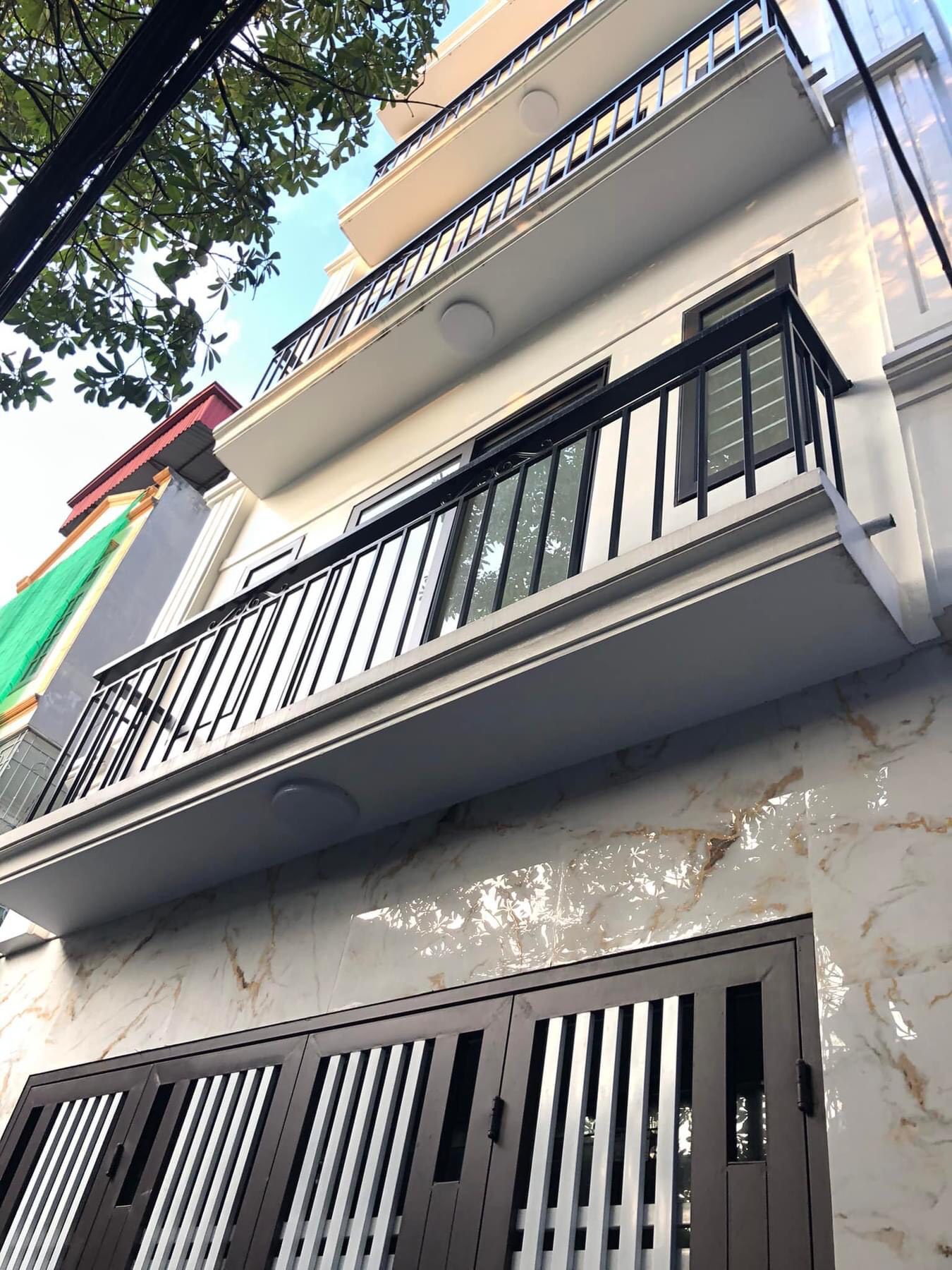 NHÀ MỚI - Ô TÔ NGÕ 99 ĐỊNH CÔNG HẠ 45M 4T 4.95 TỶ