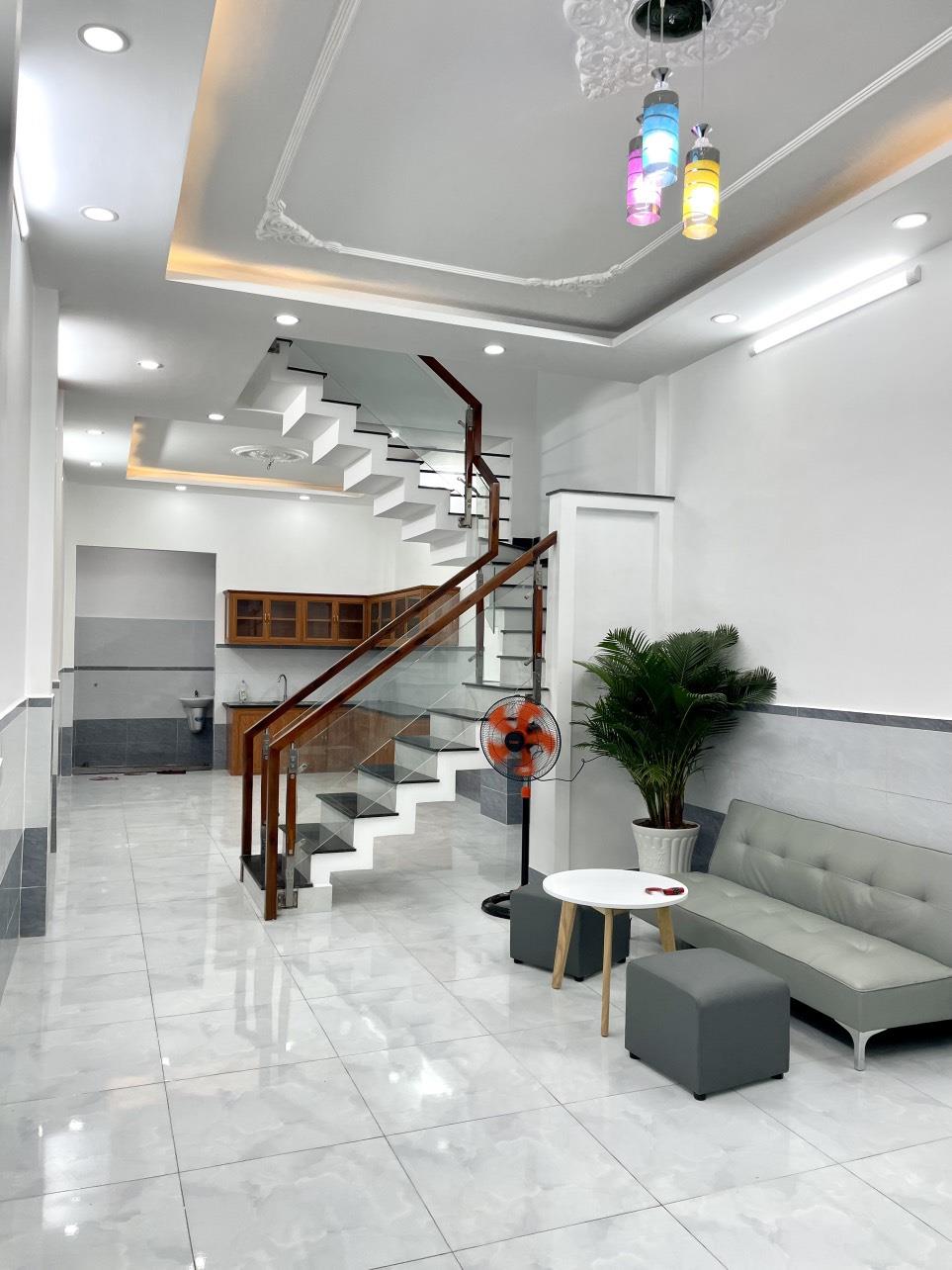 BÌNH TÂN SÁT BÊN TÂN PHÚ 65M2 4X16M 2 TẦNG 3PN 2WC CHỈ 4 TỶ X.