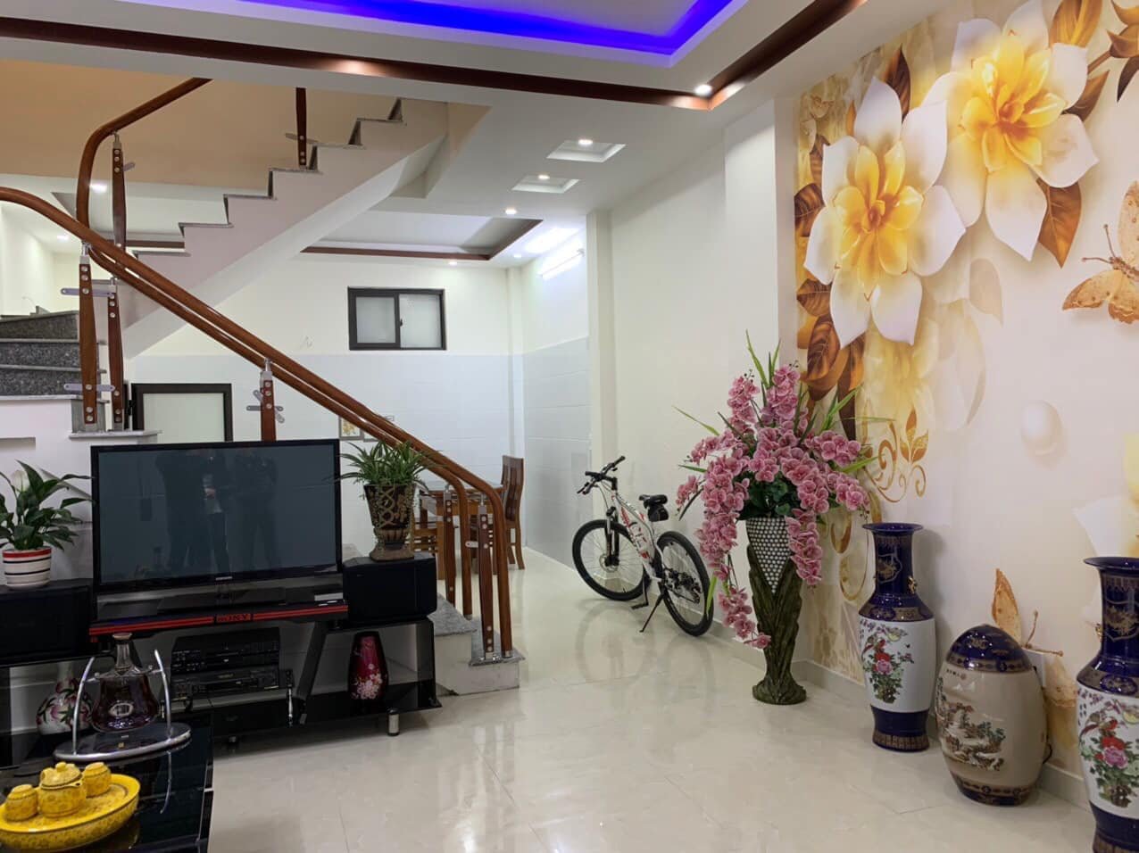 Bán nhà Kiều Sơn, 46m 3 tầng GIÁ 2.5 tỉ ô.tô tận cửa, nhà mới đẹp