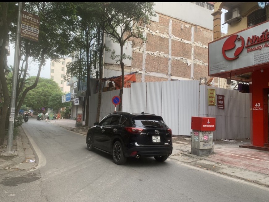 Tòa Văn Phòng 8 Tầng Mặt Phố Lô Góc 3 Mặt Tiền 250M2 105 Tỷ-Mặt Tiền 13M