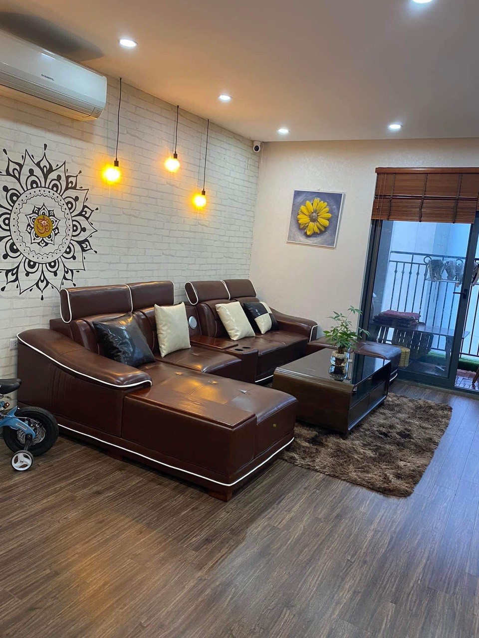 Cần bán! 99 Trần Bình bán 2PN 2WC - 82m2 tầng view thoáng giá 3.4tỷ.